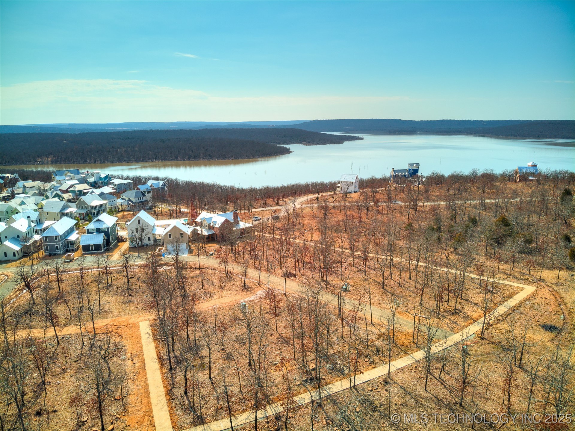 100 Brookside Drive Property Photo 3