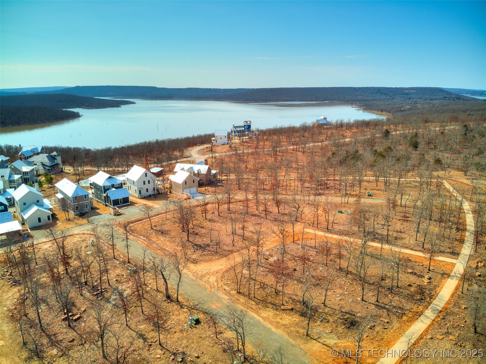 100 Brookside Drive Property Photo 7