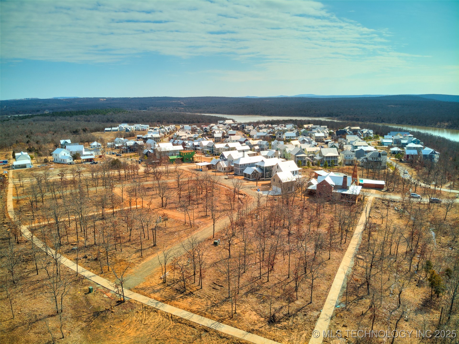 100 Brookside Drive Property Photo 9