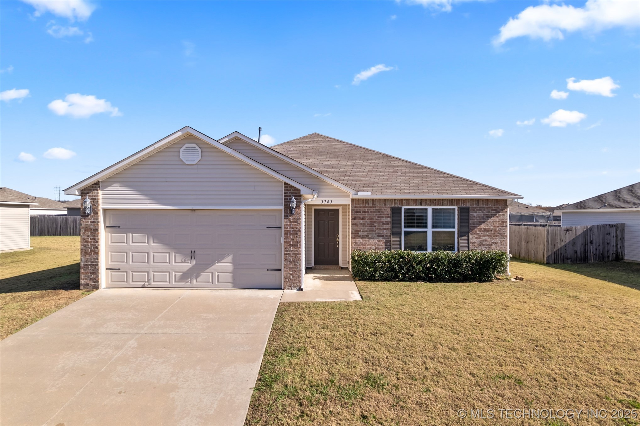 3743 S 153rd Avenue E Property Photo 1