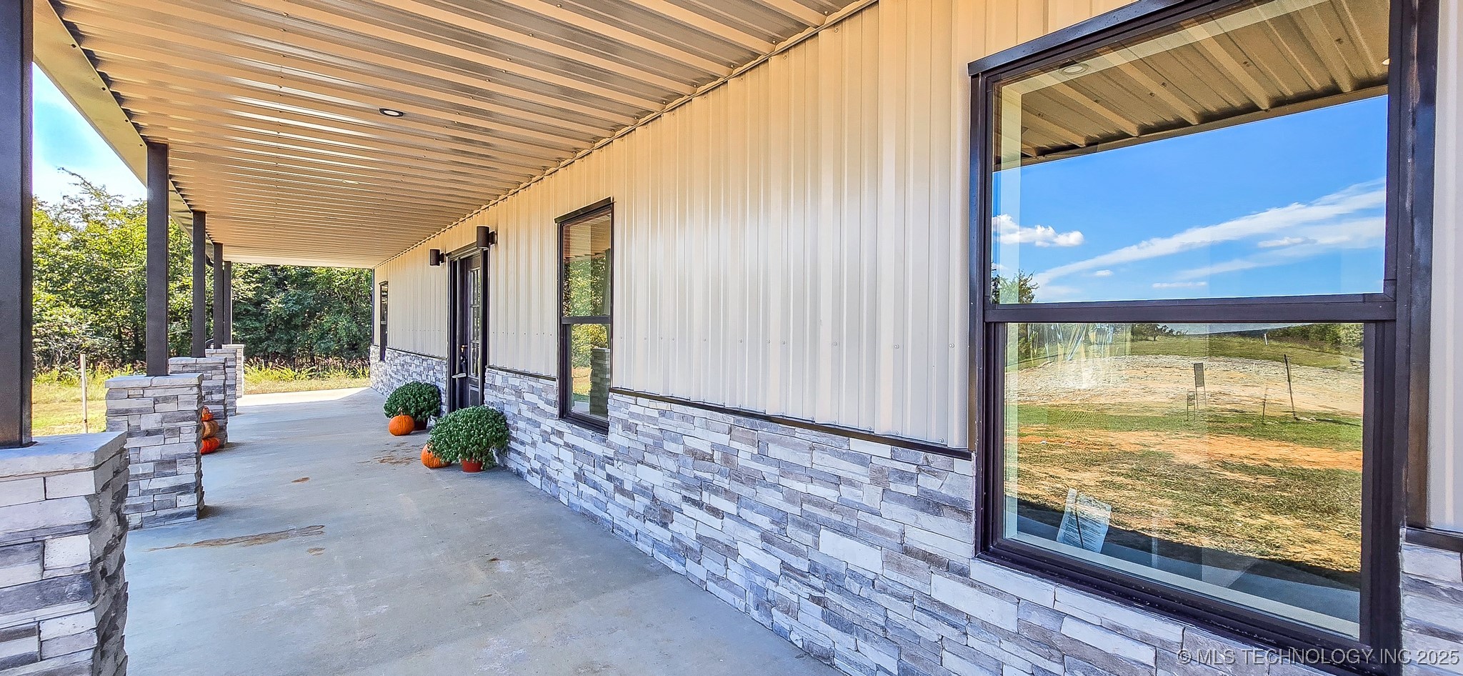 84 Reagan Drive Property Photo 4