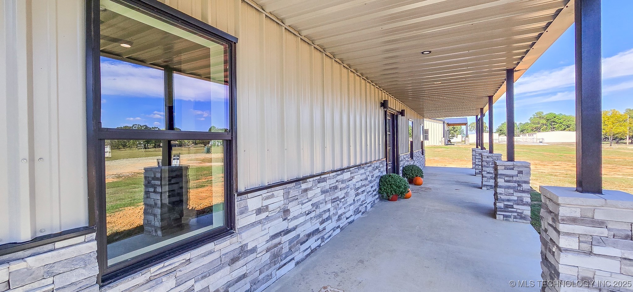 84 Reagan Drive Property Photo 5