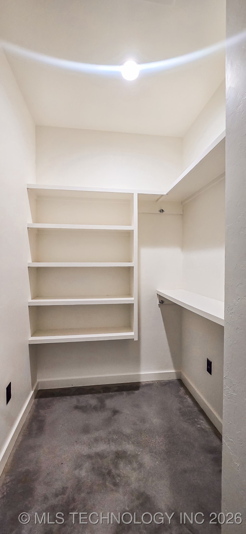 84 Reagan Drive Property Photo 32