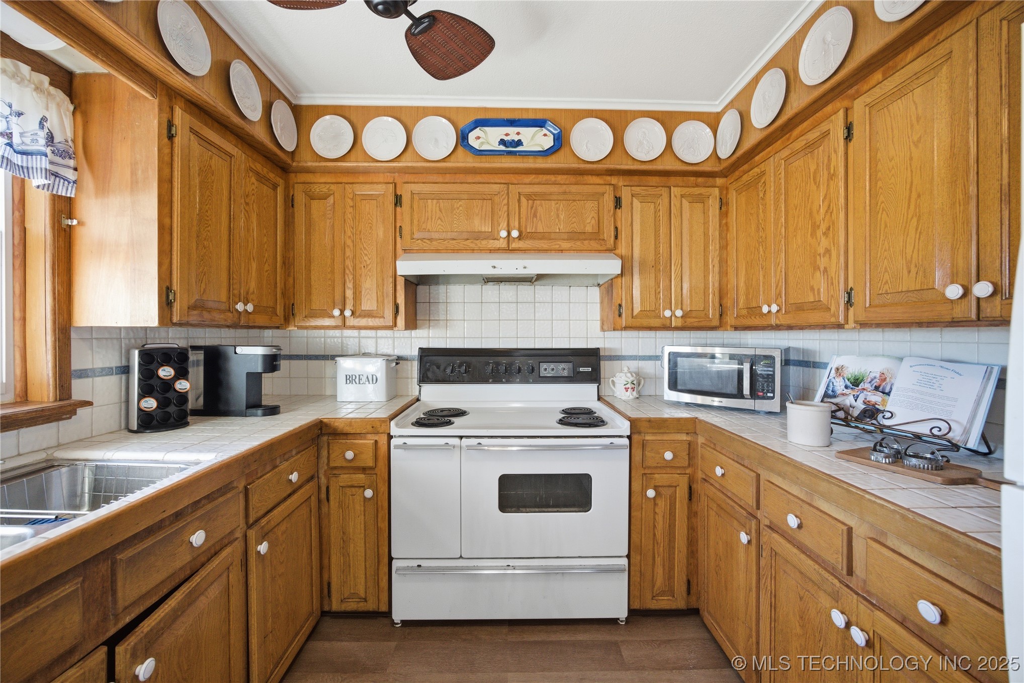 367 Frink Property Photo 3