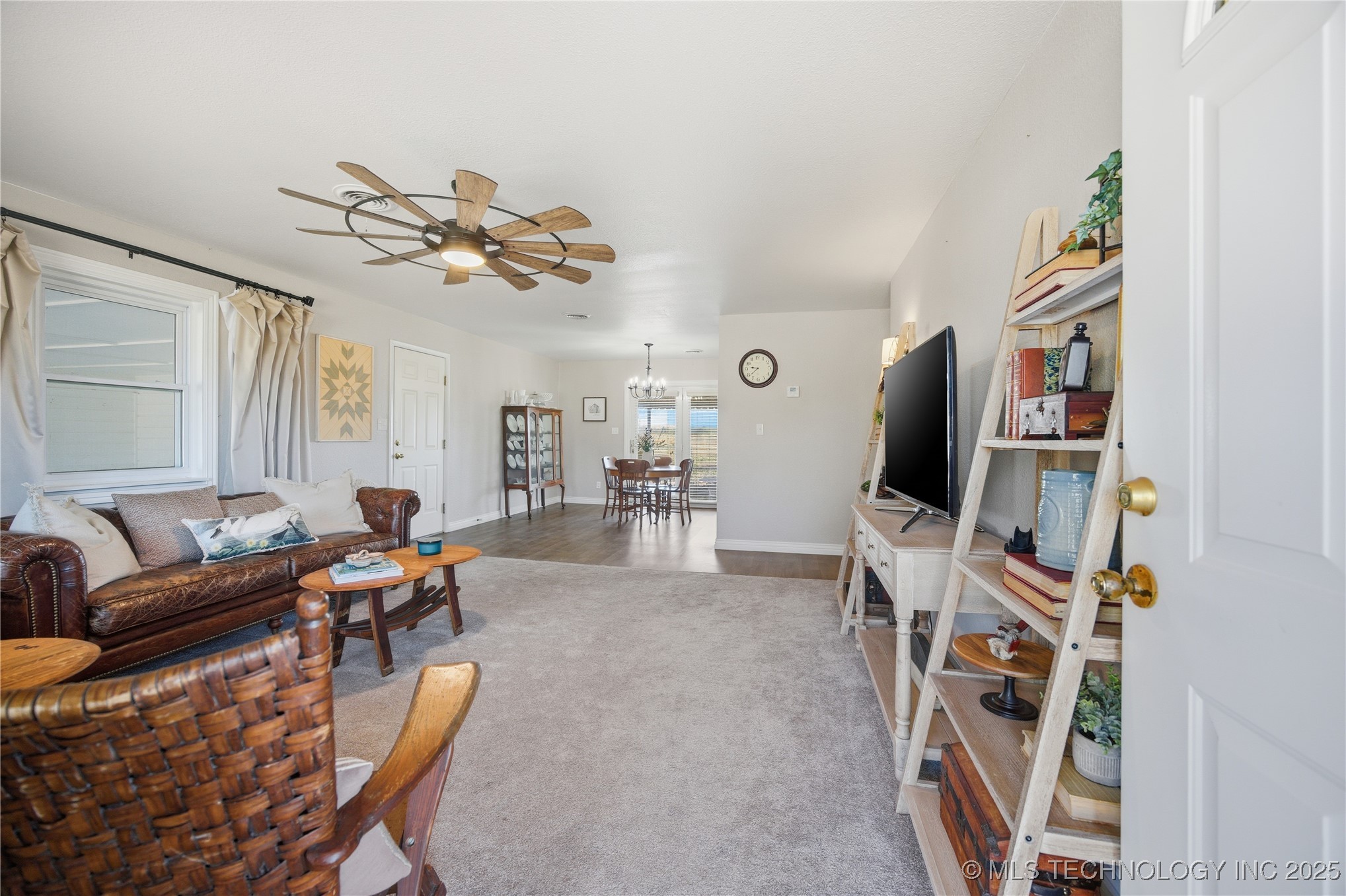 367 Frink Property Photo 6