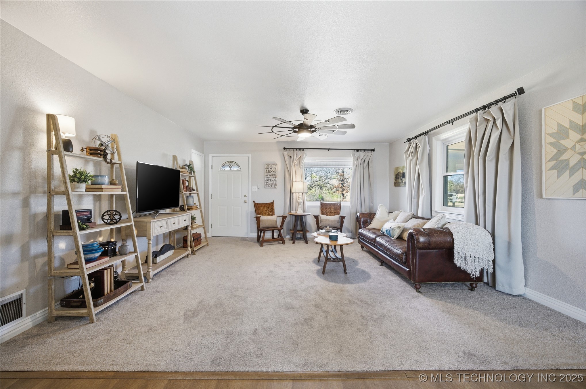 367 Frink Property Photo 8