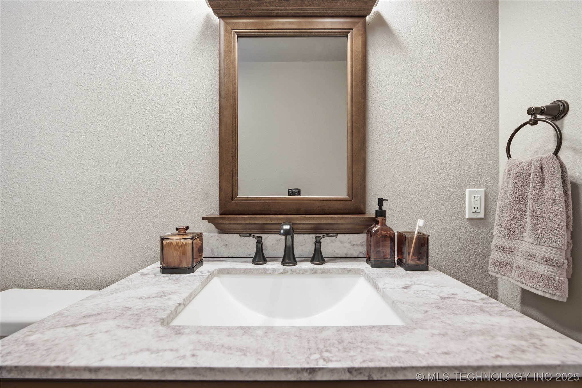 367 Frink Property Photo 13