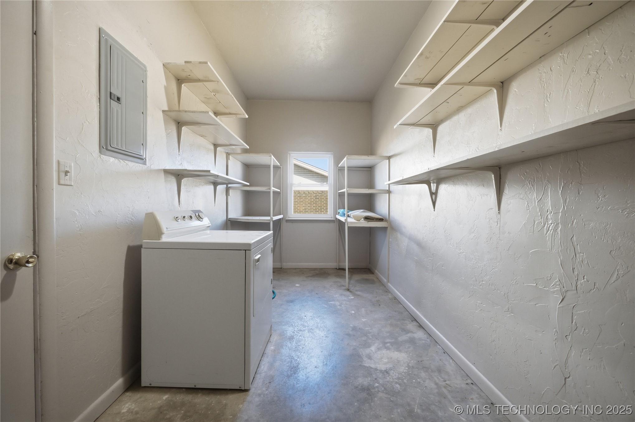 367 Frink Property Photo 22