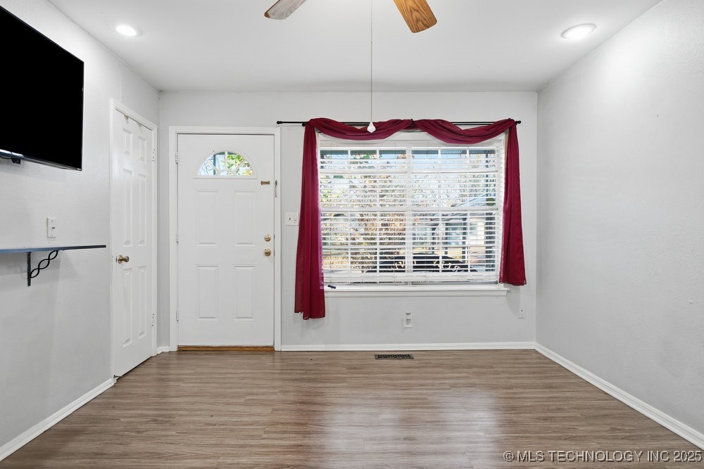 111 S 162nd East Avenue Property Photo 6