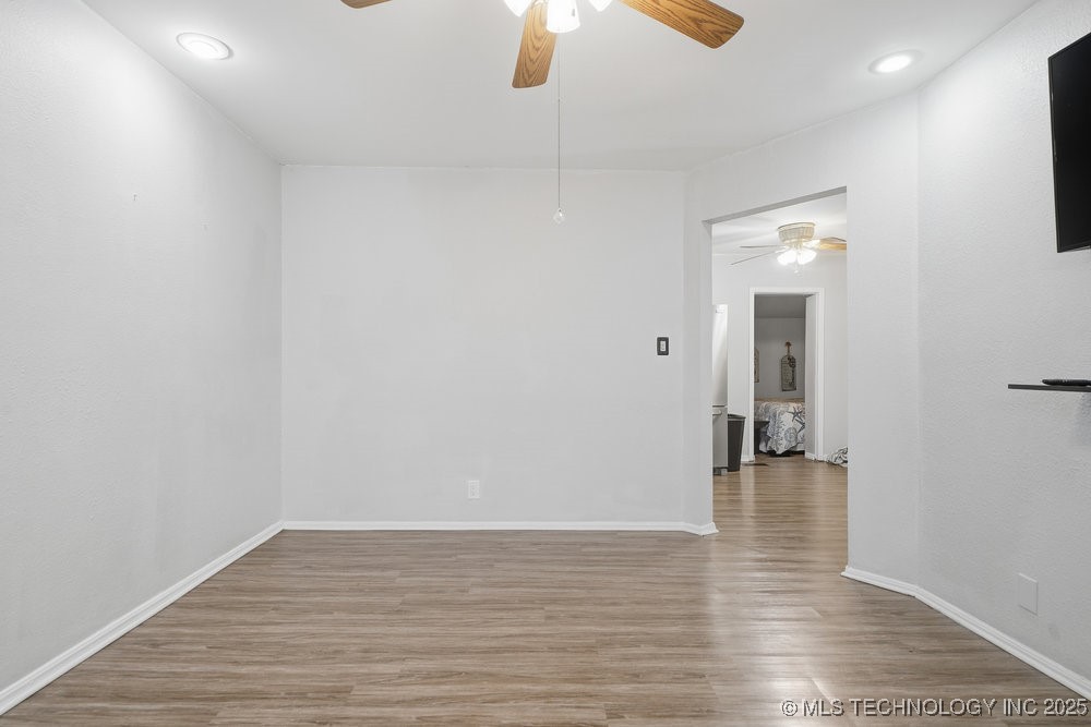 111 S 162nd East Avenue Property Photo 8