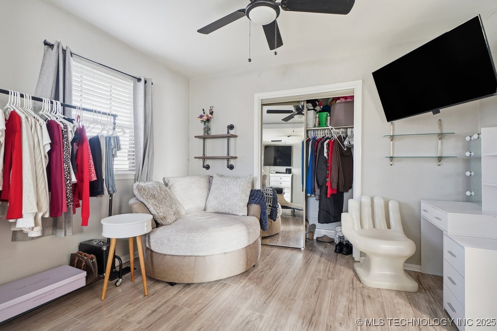 111 S 162nd East Avenue Property Photo 14