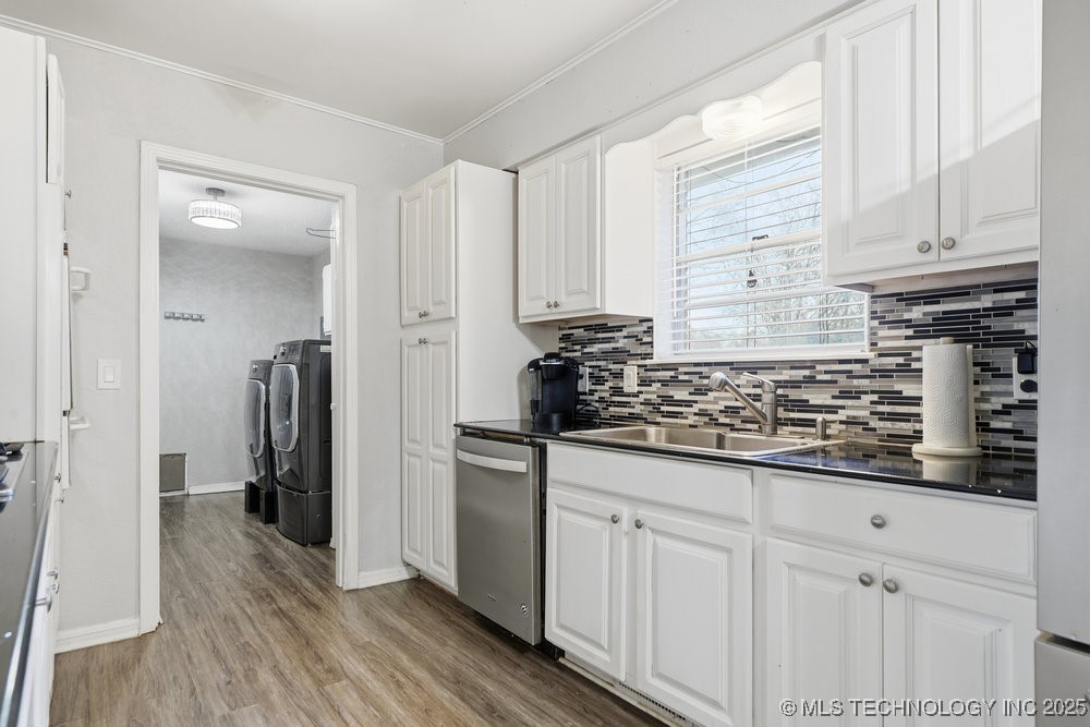 111 S 162nd East Avenue Property Photo 21