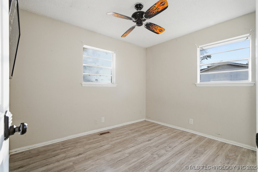 111 S 162nd East Avenue Property Photo 22