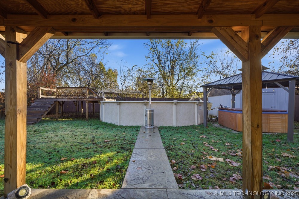 111 S 162nd East Avenue Property Photo 32