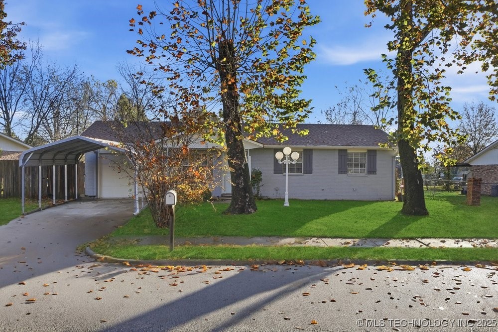 111 S 162nd East Avenue Property Photo 33