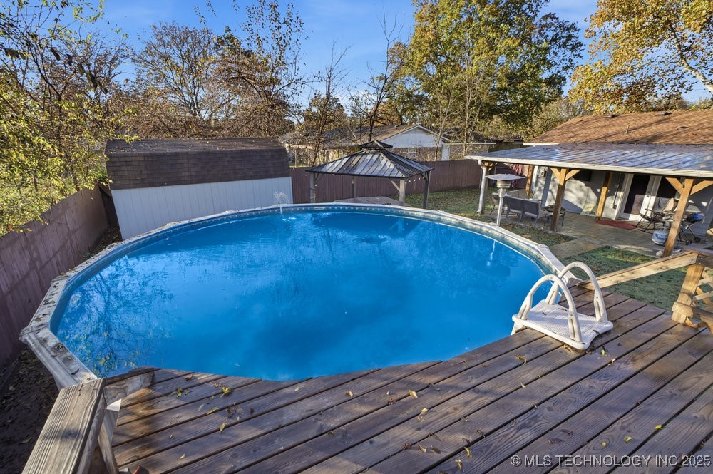 111 S 162nd East Avenue Property Photo 34