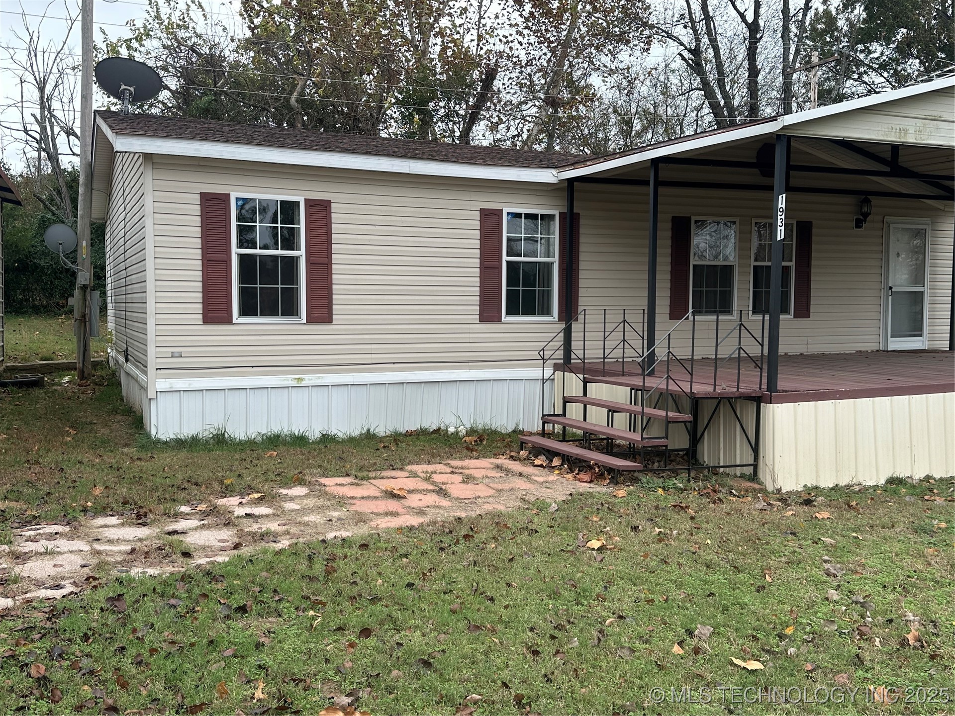1931 Coon Creek Property Photo 5