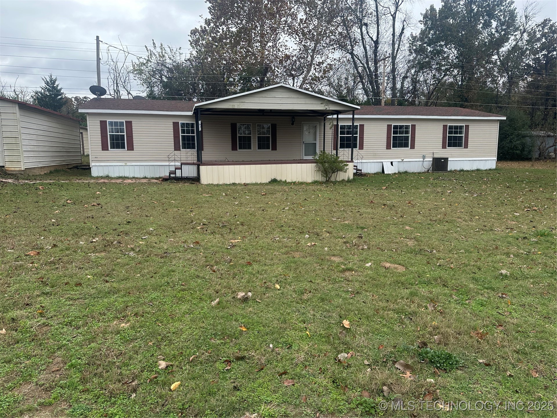 1931 Coon Creek Property Photo 7