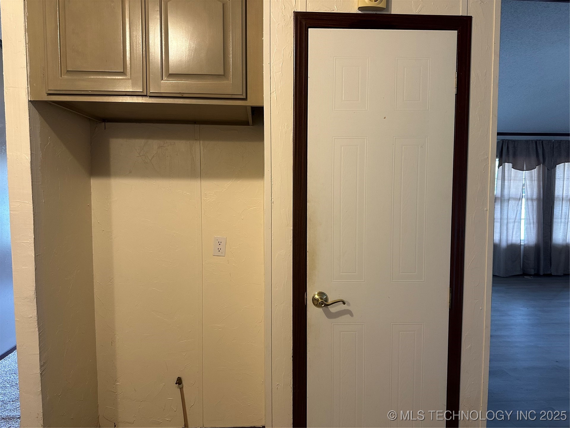 1931 Coon Creek Property Photo 23