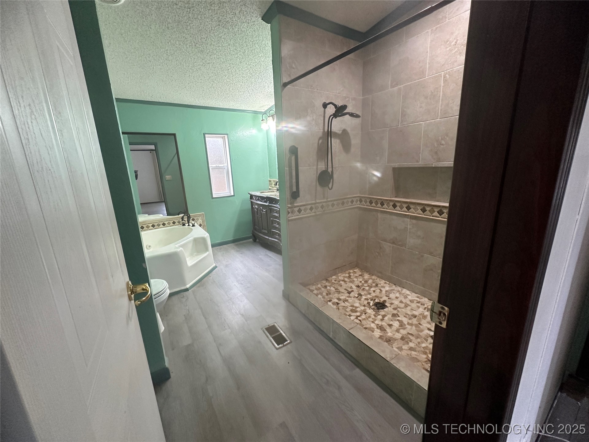 1931 Coon Creek Property Photo 37