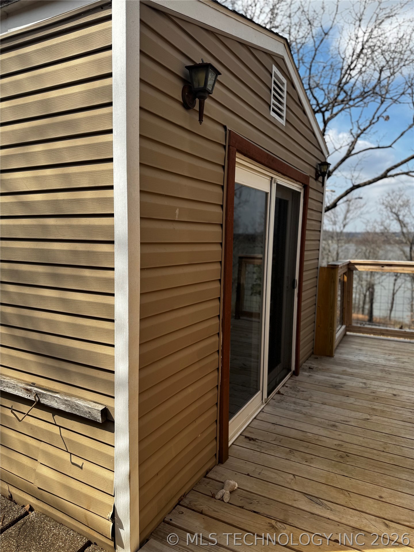 72 W Hilltop Road Property Photo 19