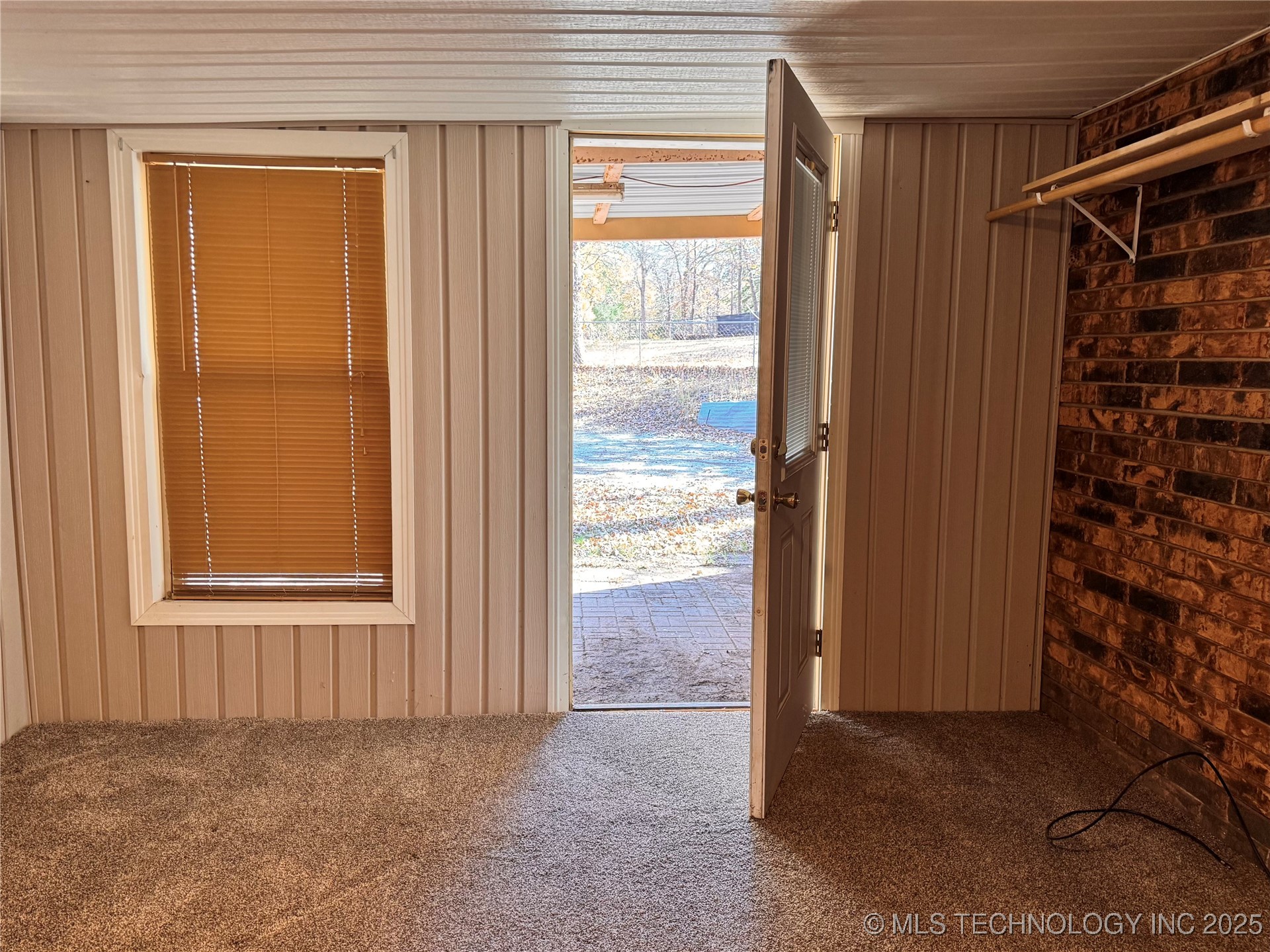 1114 Comet Property Photo 21