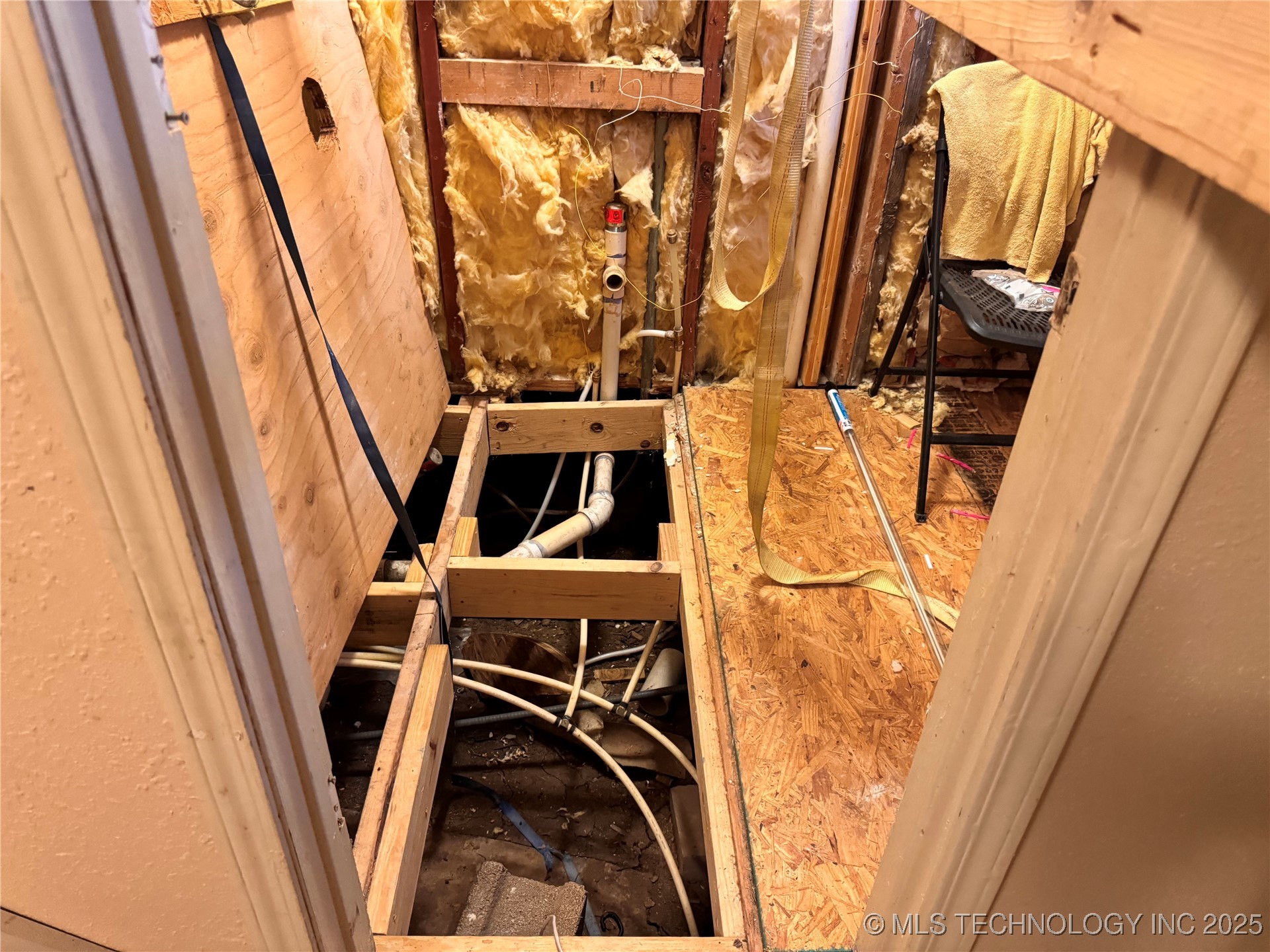 1114 Comet Property Photo 33