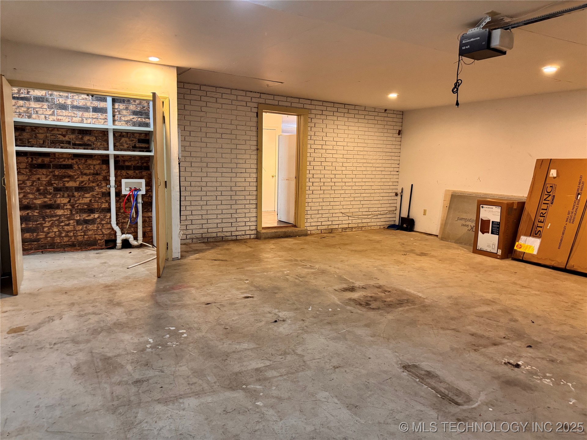 1114 Comet Property Photo 53