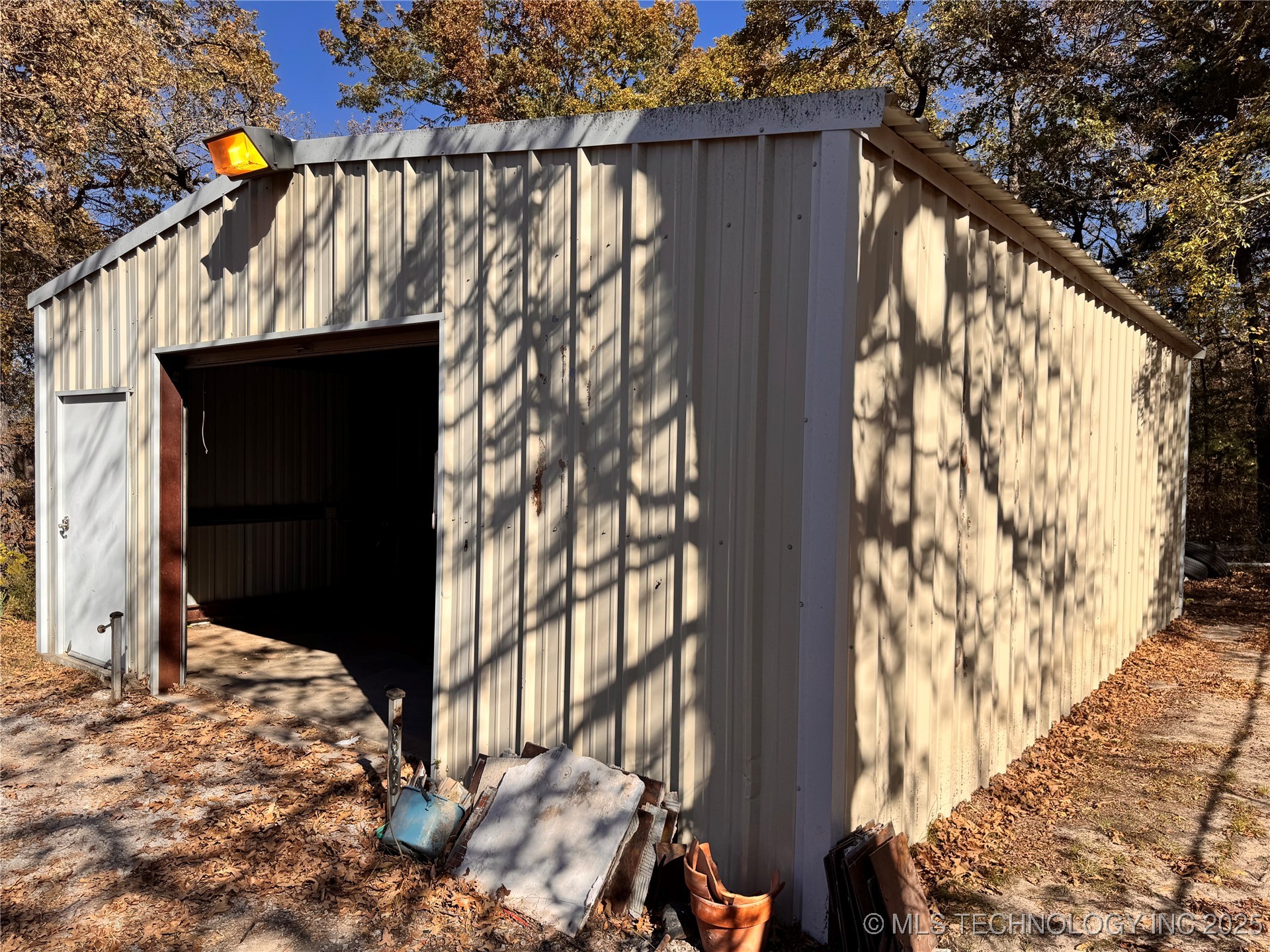 1114 Comet Property Photo 55