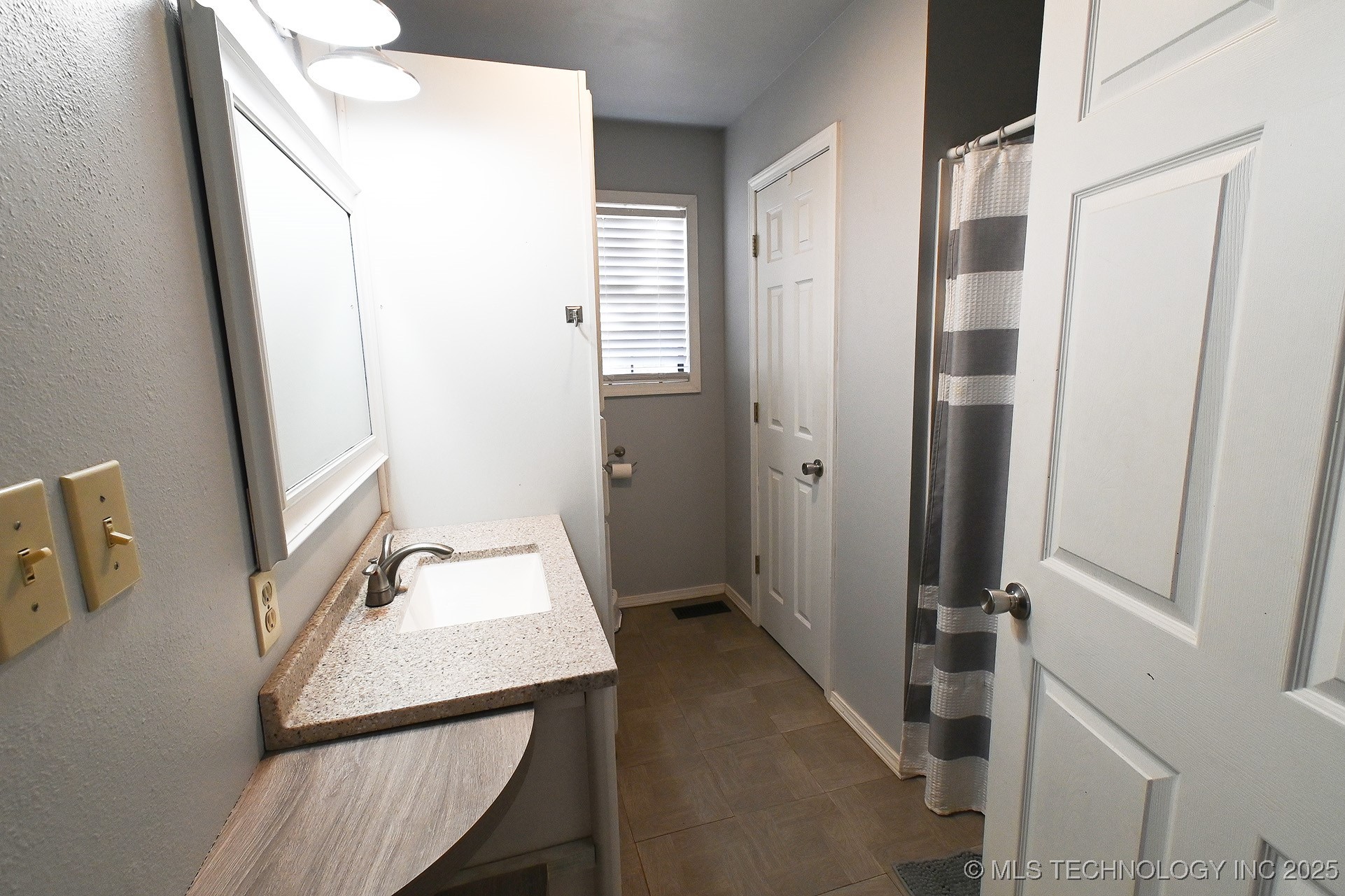 106219 S 4757 Road Property Photo 26