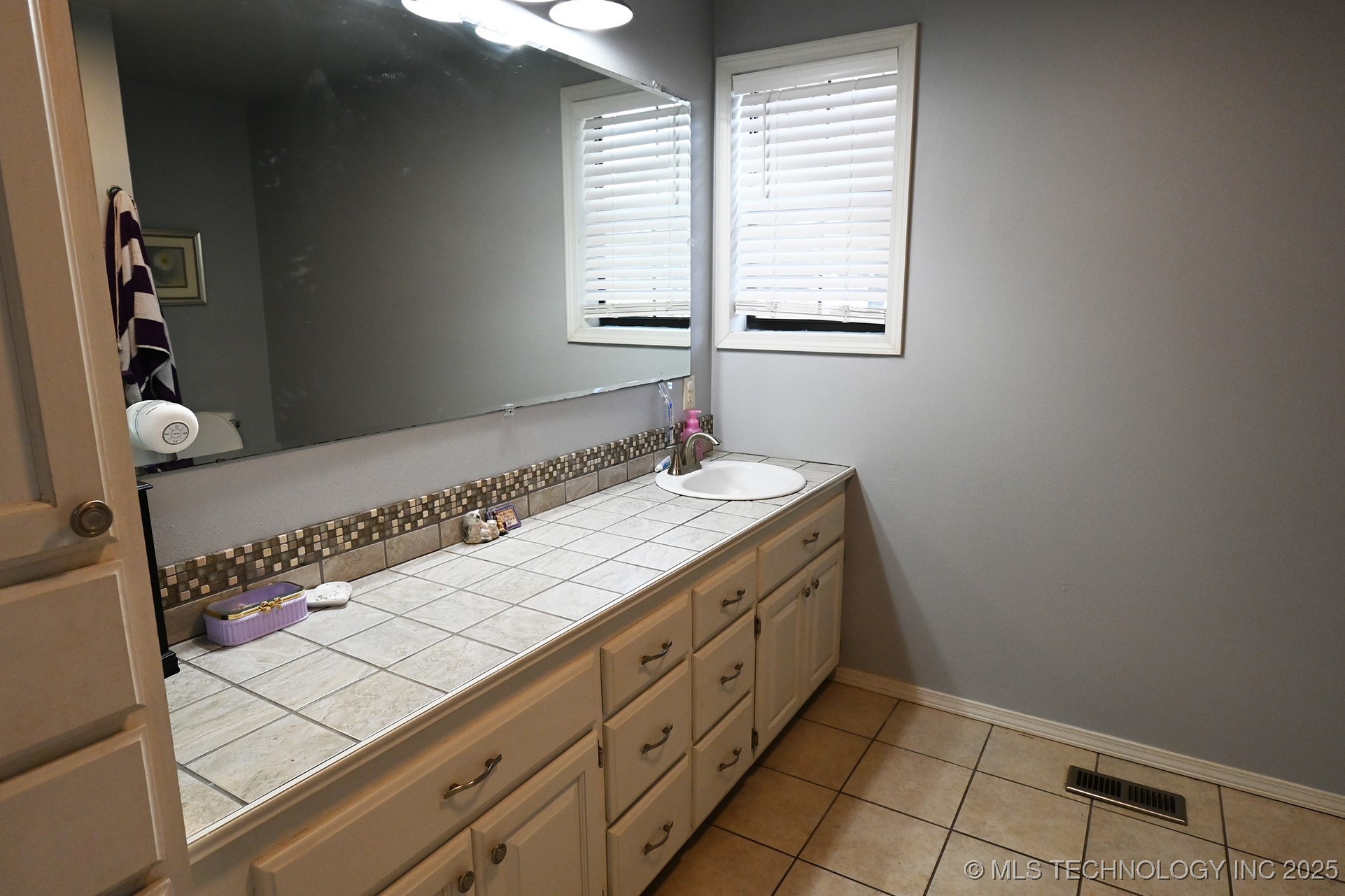 106219 S 4757 Road Property Photo 33