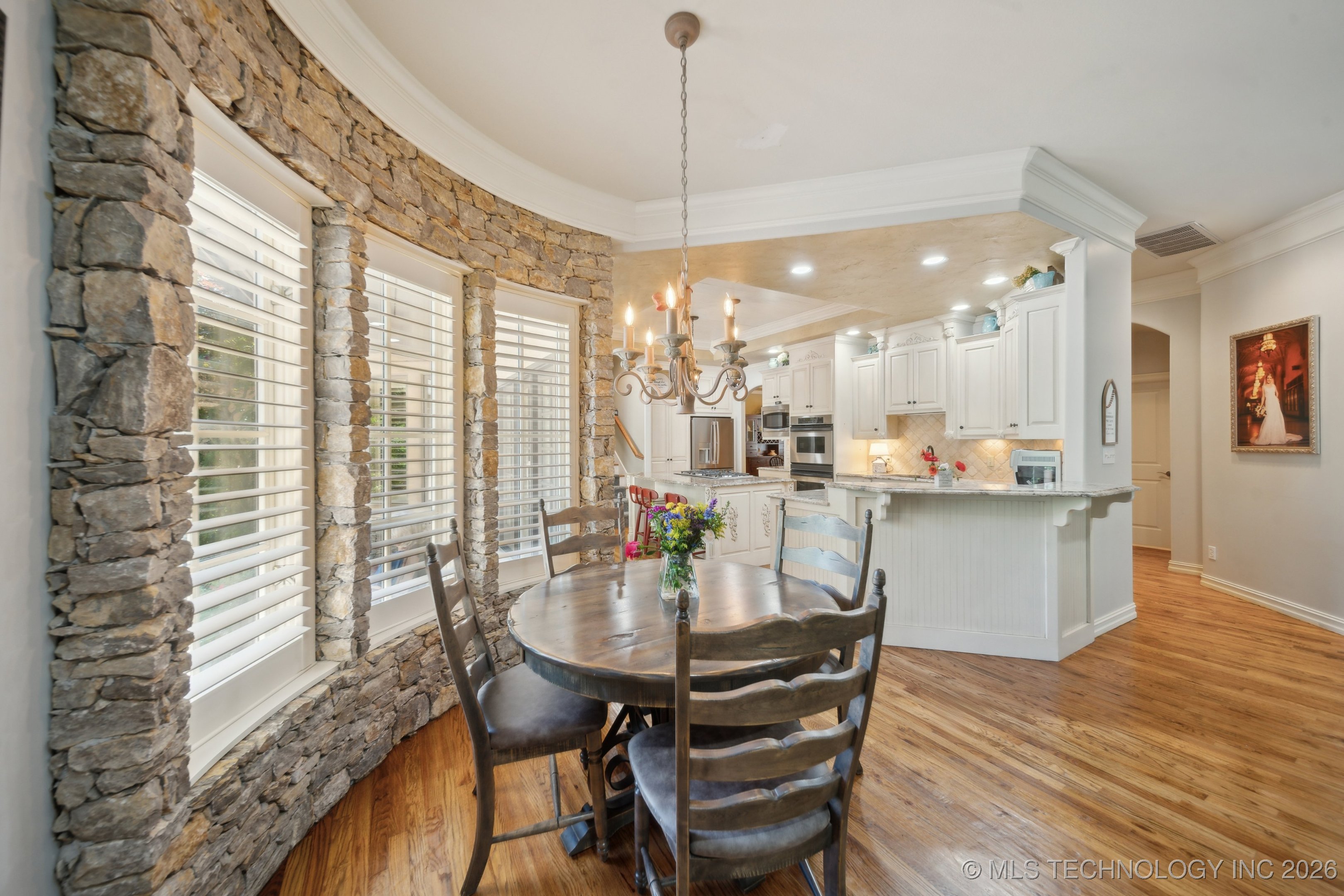 3335 E 93rd Street Property Photo 11