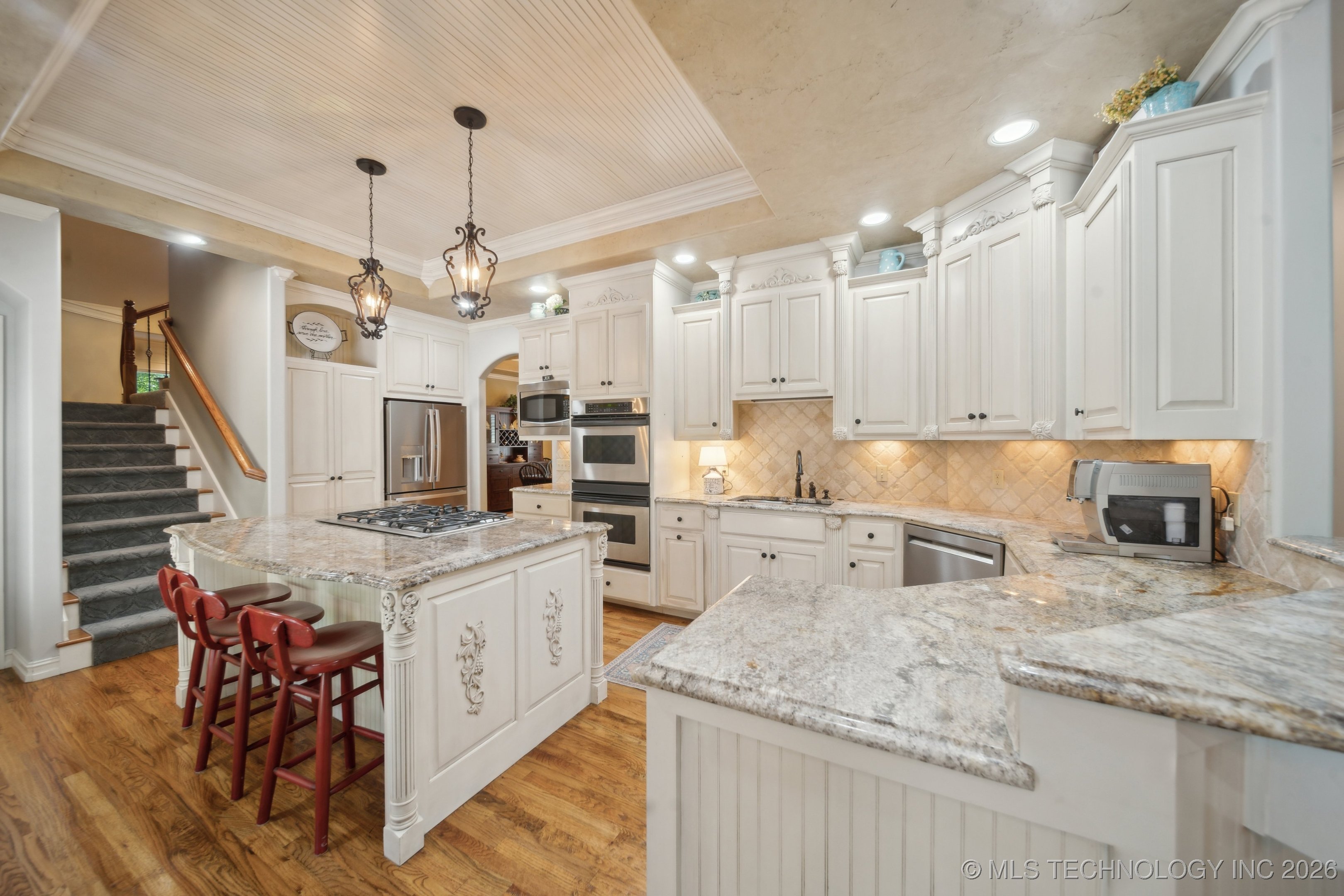 3335 E 93rd Street Property Photo 12