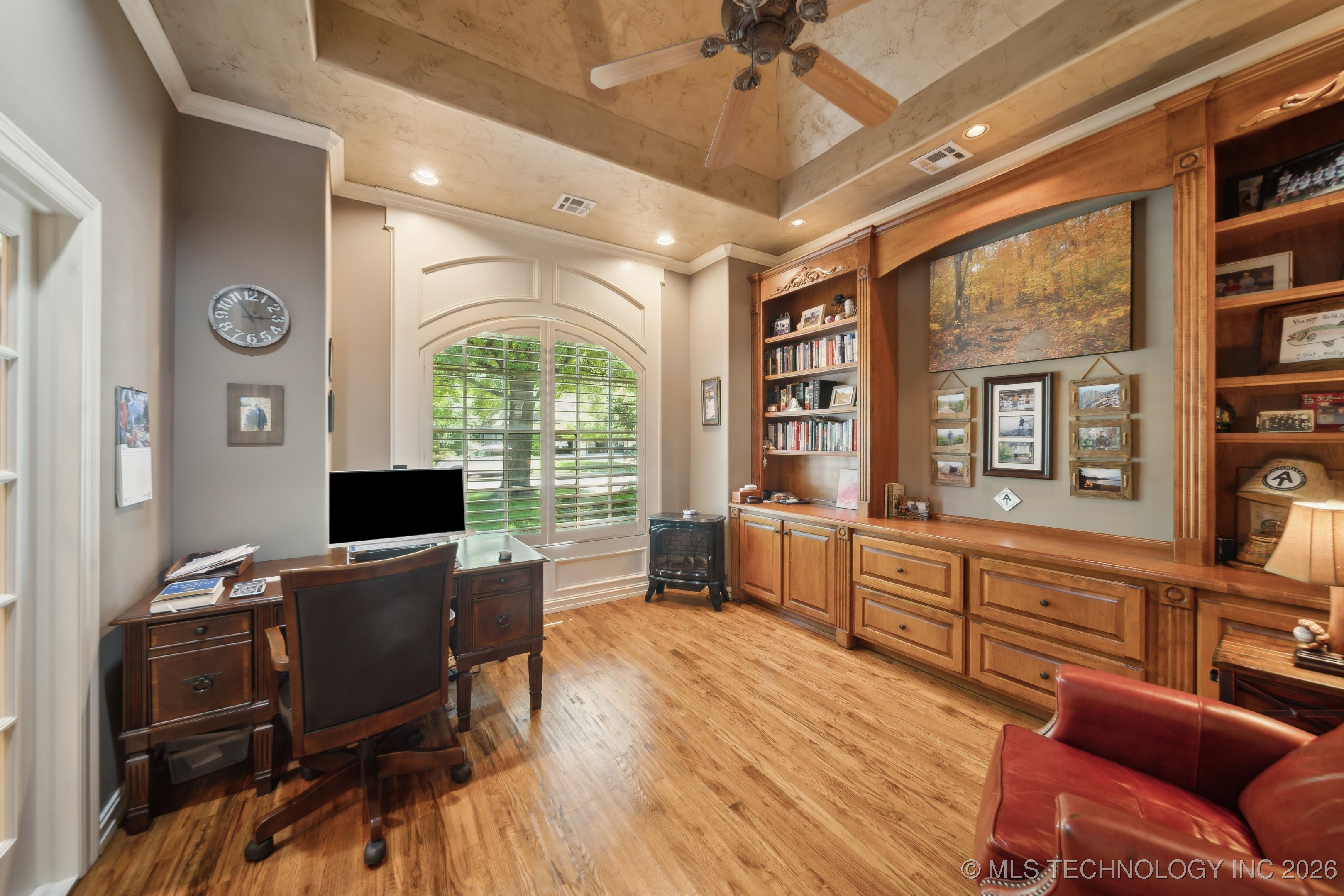 3335 E 93rd Street Property Photo 18