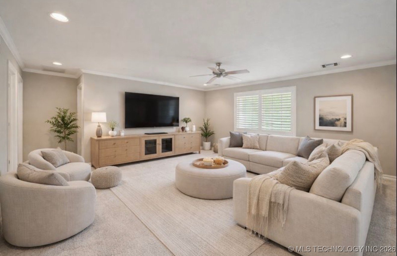 3335 E 93rd Street Property Photo 31