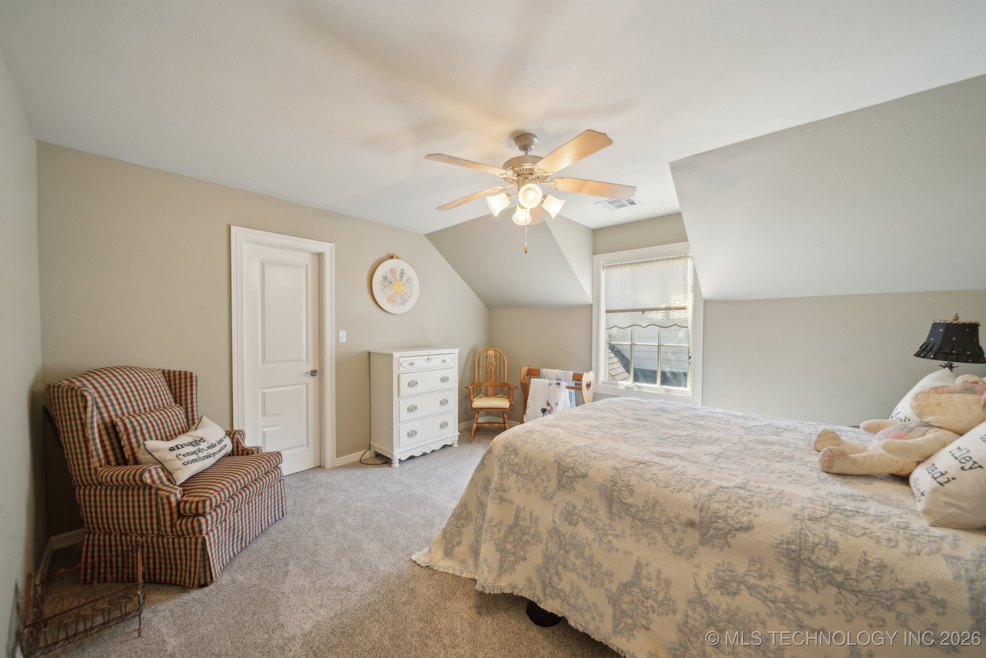 3335 E 93rd Street Property Photo 36