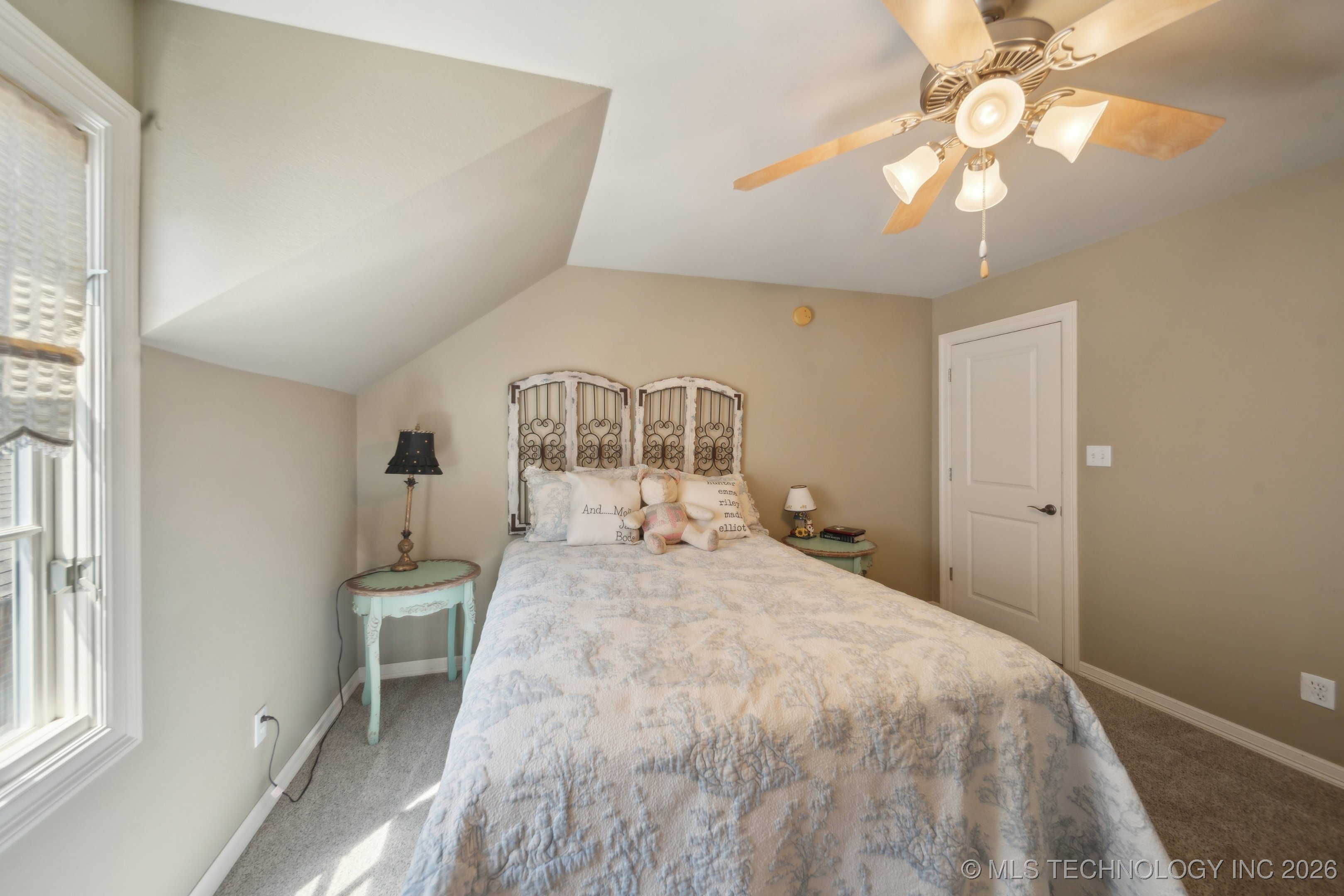 3335 E 93rd Street Property Photo 37