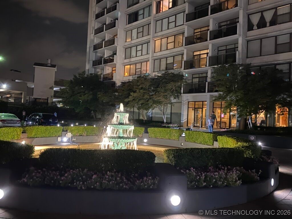 410 W 7th Street 223 Property Photo 4