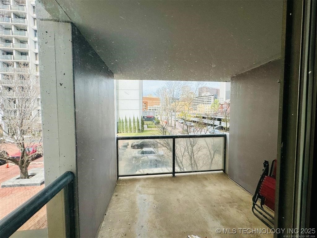 410 W 7th Street 223 Property Photo 10