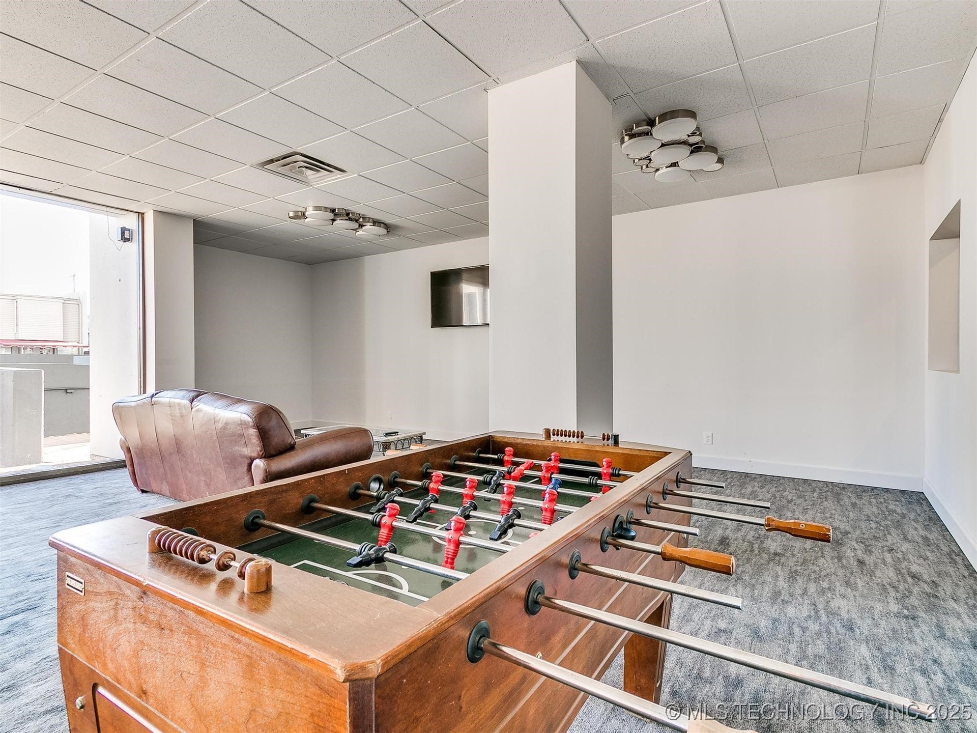 410 W 7th Street 223 Property Photo 16