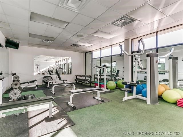 410 W 7th Street 223 Property Photo 17