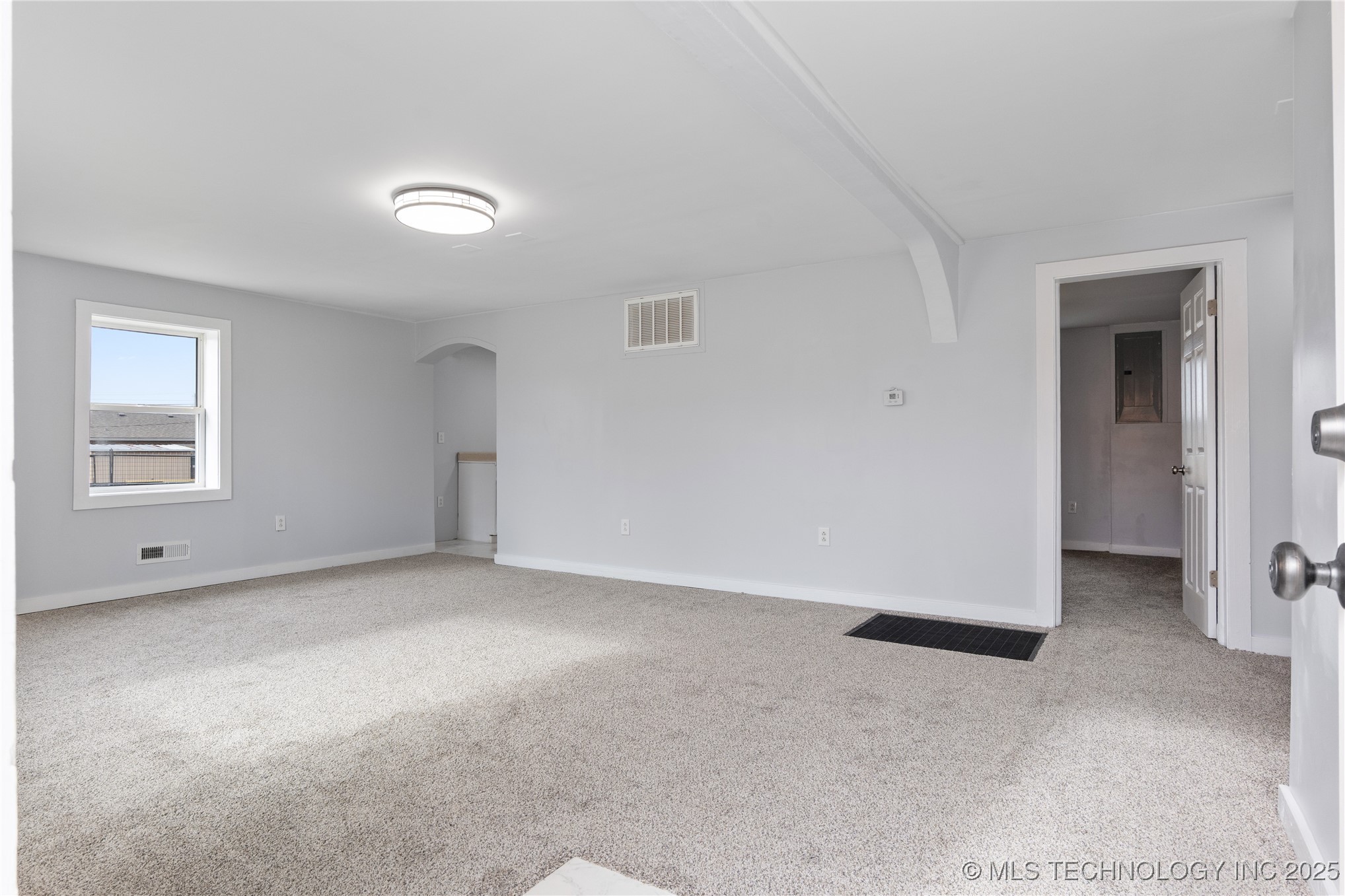 3816 Indiana Street Property Photo 12