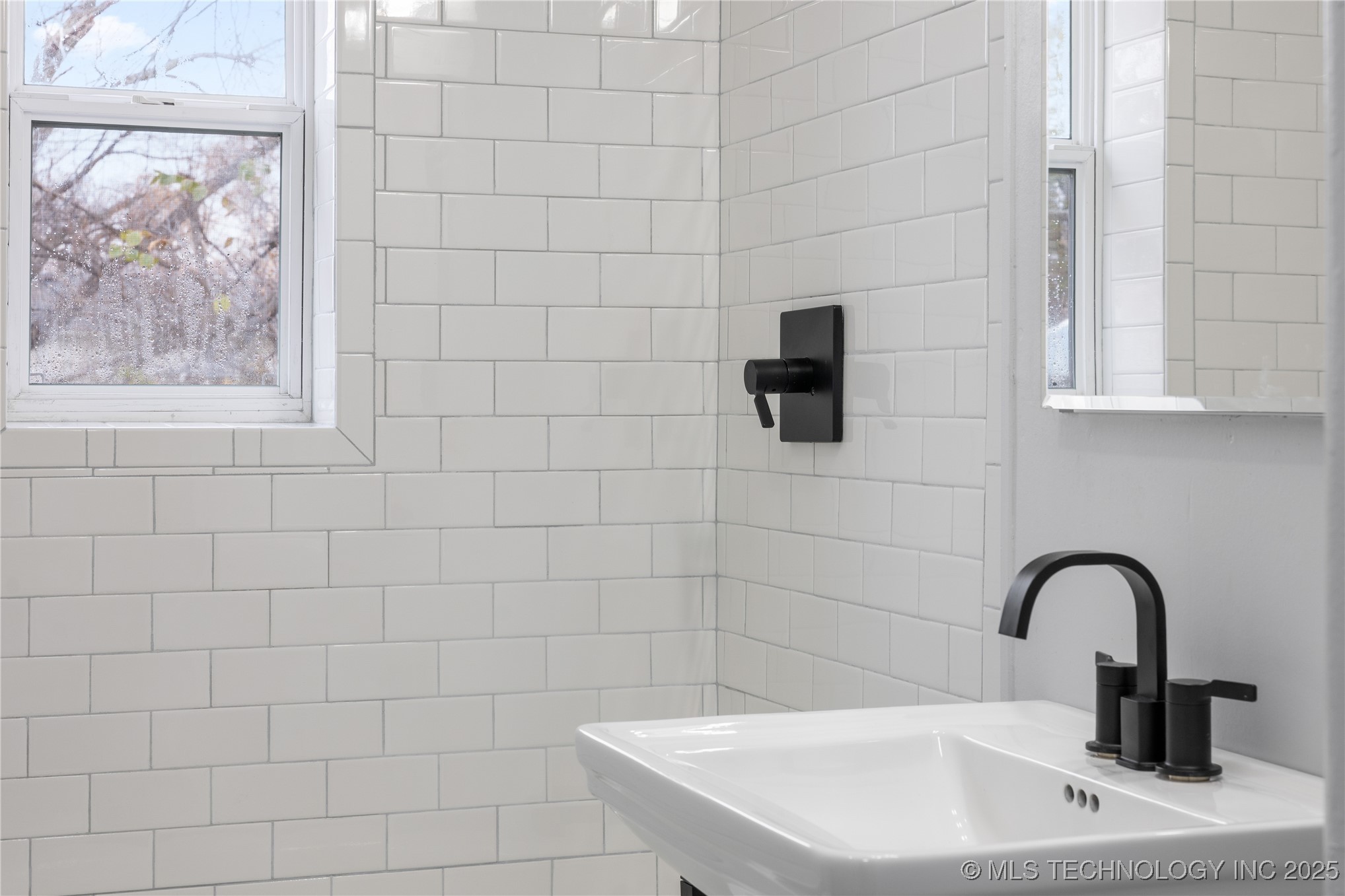 3816 Indiana Street Property Photo 25