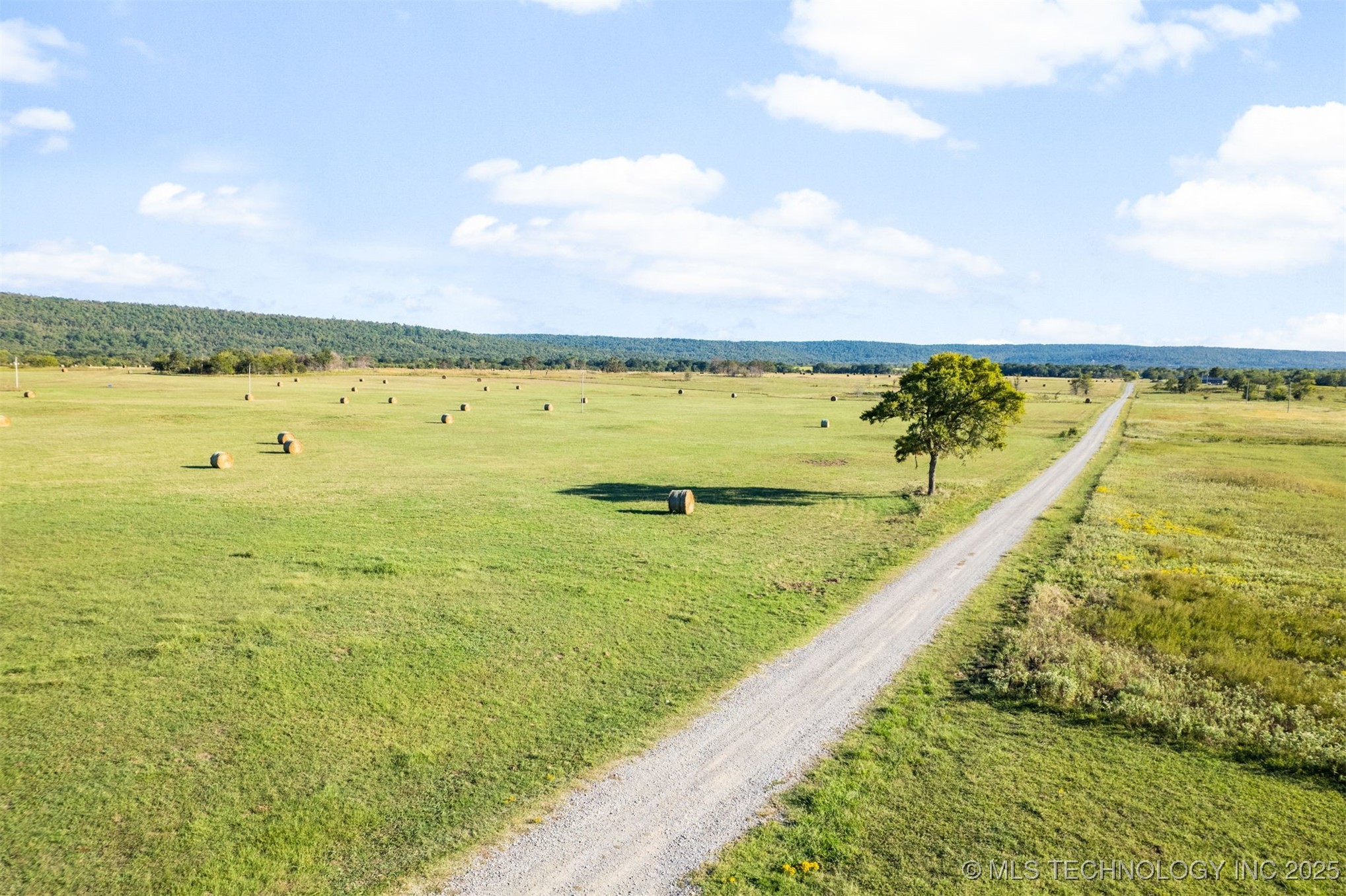 1600 N Newkirk Road Property Photo 25