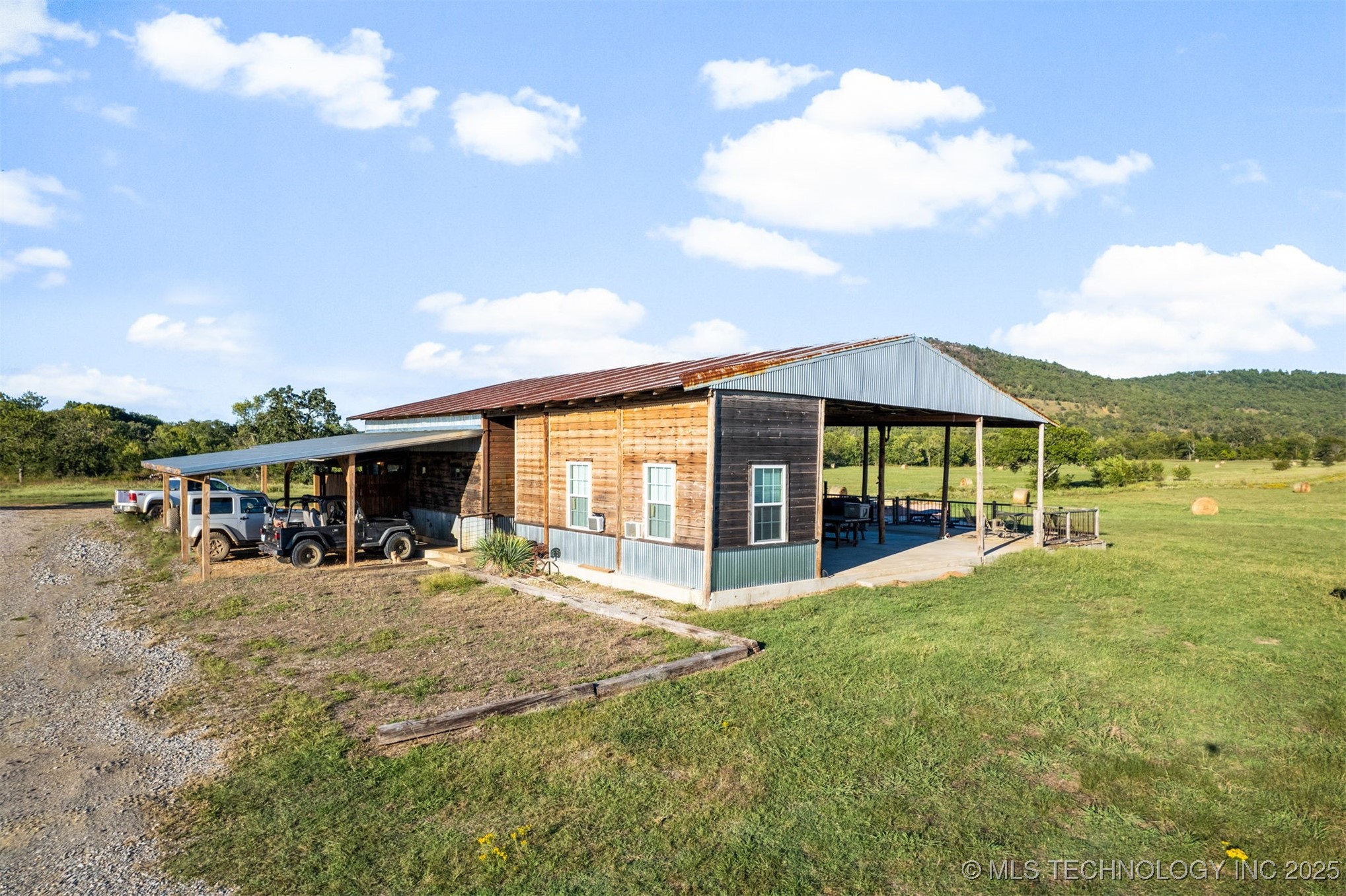 1600 N Newkirk Road Property Photo 27