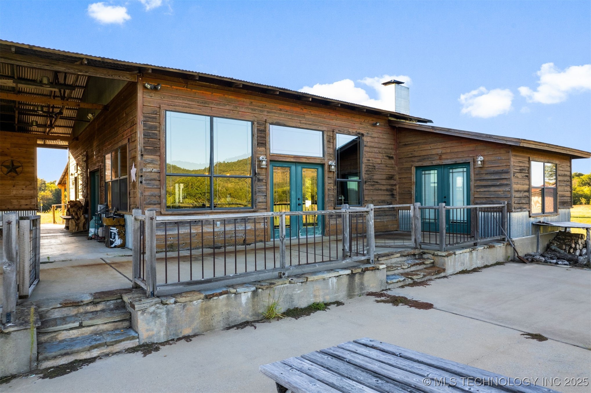 1600 N Newkirk Road Property Photo 30