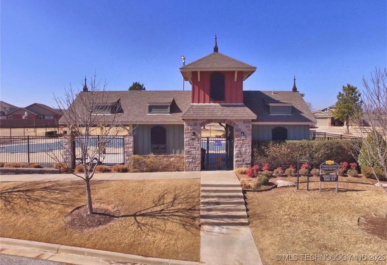 10317 S Nathan Street Property Photo 26