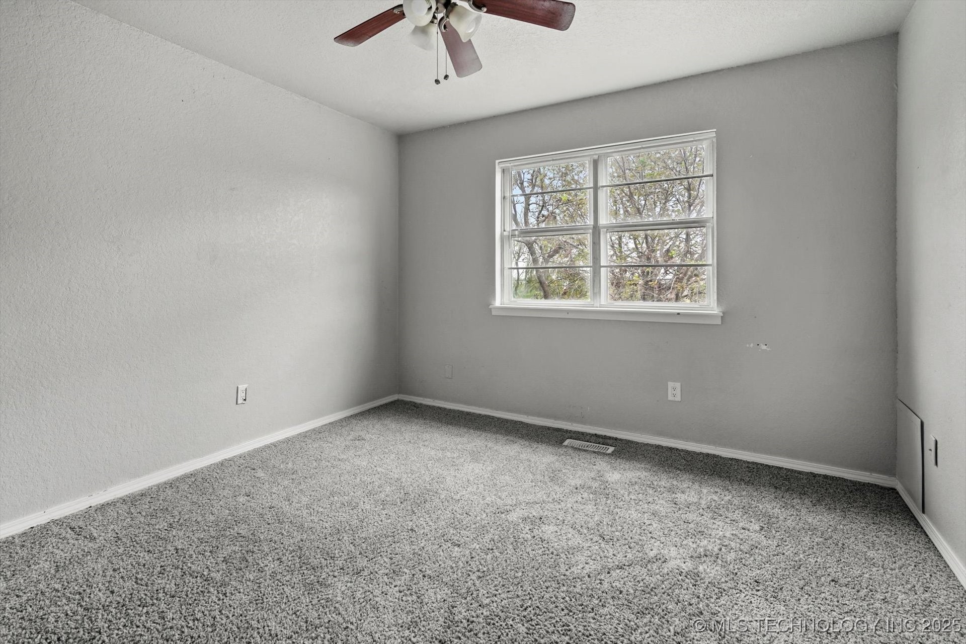 00 W 126th Street S Property Photo 32