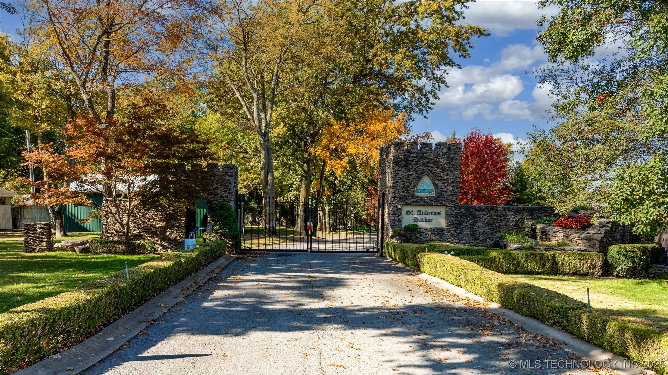 30397 S 567 Road Property Photo 1