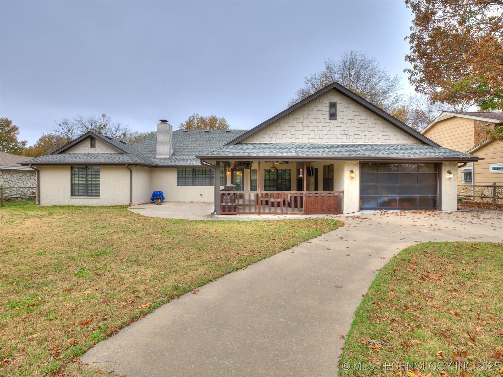 517 Meadowood Drive Property Photo 25